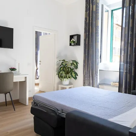Mh Luxury Pantheon Rome