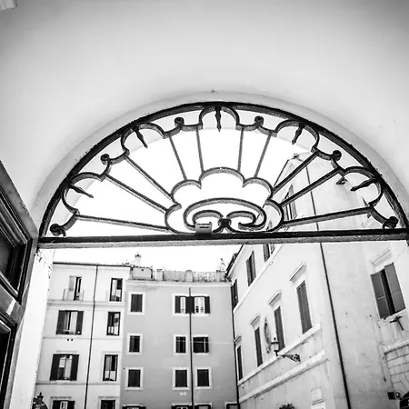Mh Luxury Pantheon Apartmán